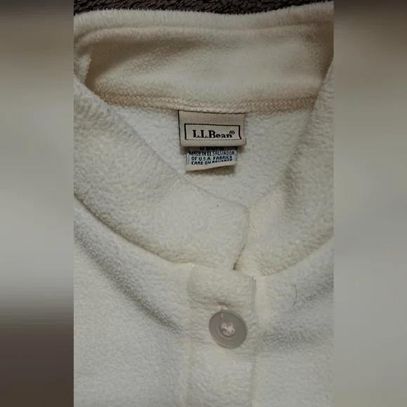 L.L. Bean Women's Cream Fleece Cardigan - Picture 3 of 4